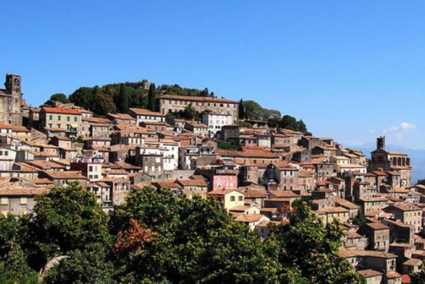En Espagne et Italie : des villages anciens remplis de potentiels !